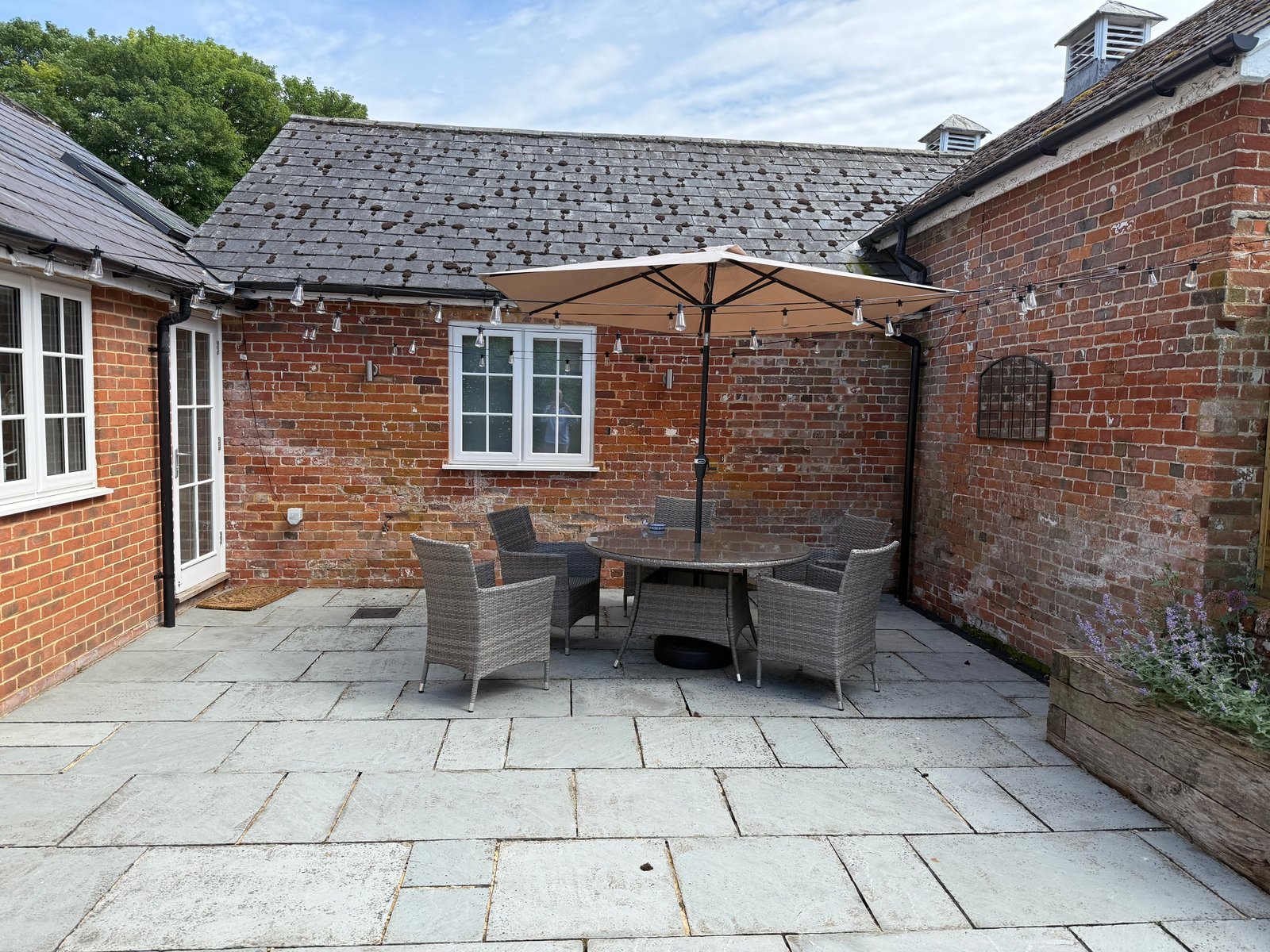 The Lodge at Easton Farm — private terrace