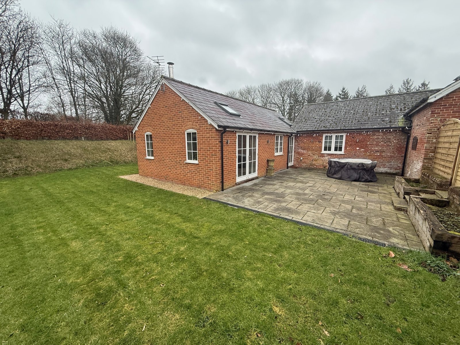 The Lodge at Easton Farm — enclosed garden